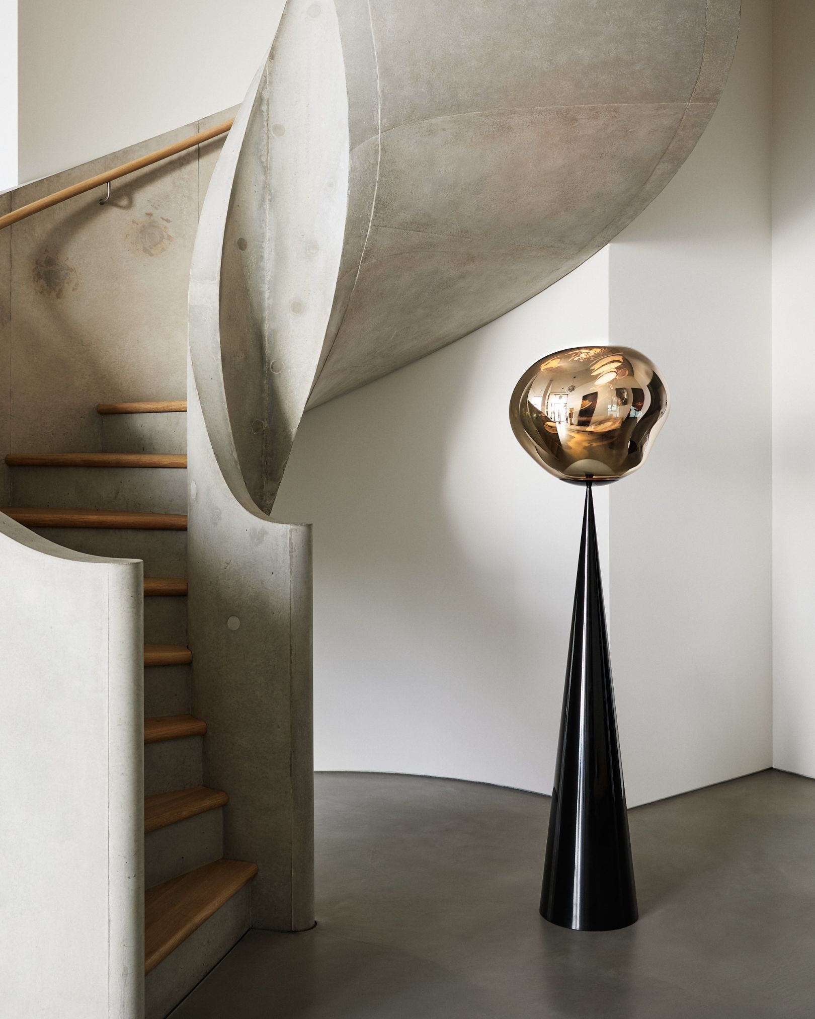 Tom Dixon - Cone Melt Floor Lamp