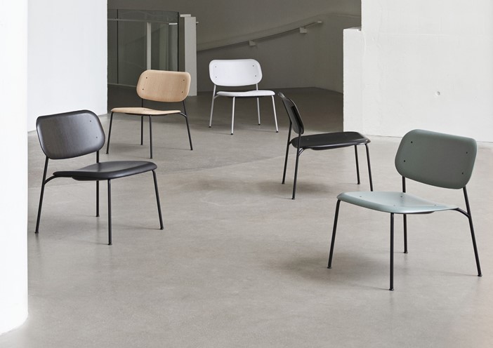 Soft Edge Lounge Chair by HAY