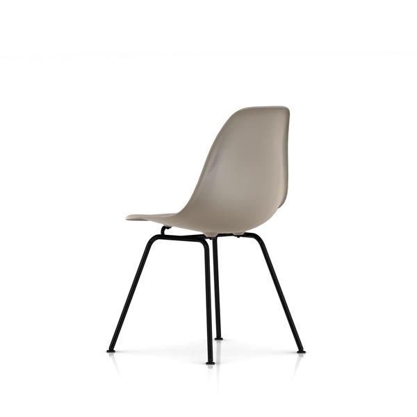 Eames Plastic chair 4 legs, Eames DSX