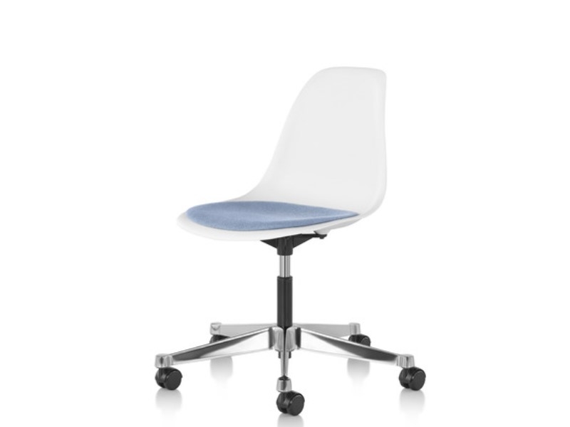 Eames Task Chair, Eames chair on castors, Eames dining chair on castors