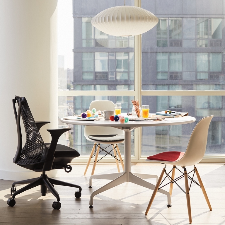 Sayl chair by Herman Miller deisgned by Yves Behar, Sayl chair inspired by Golden Gate bridge