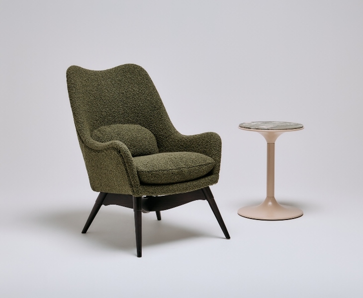 Featherston Elastic Suspension Chair E254-in-boucle Featherston Elastic Suspension Chair